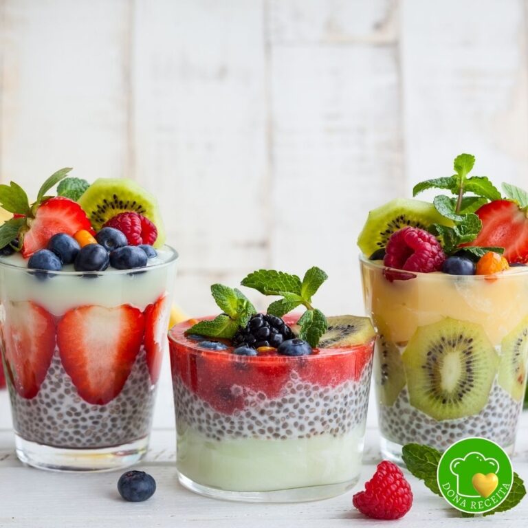 Iogurte Natural com Sementes de Chia e Frutas Vermelhas – Receita Low Carb e Sem Glúten.