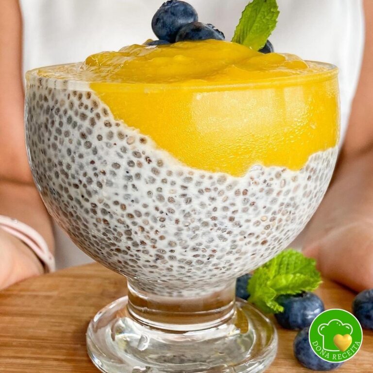 Mingau de Leite de Coco com Chia e Creme de Manga