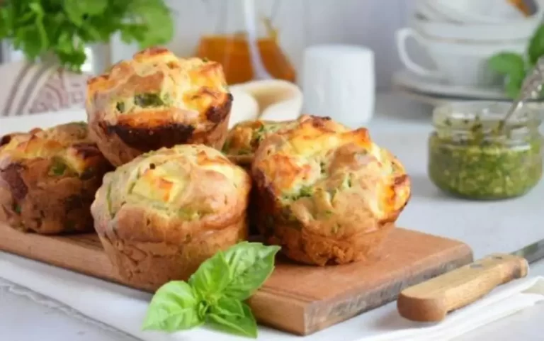 Receita de Muffin de Frango com Legumes - Lanche Fit e Saudável