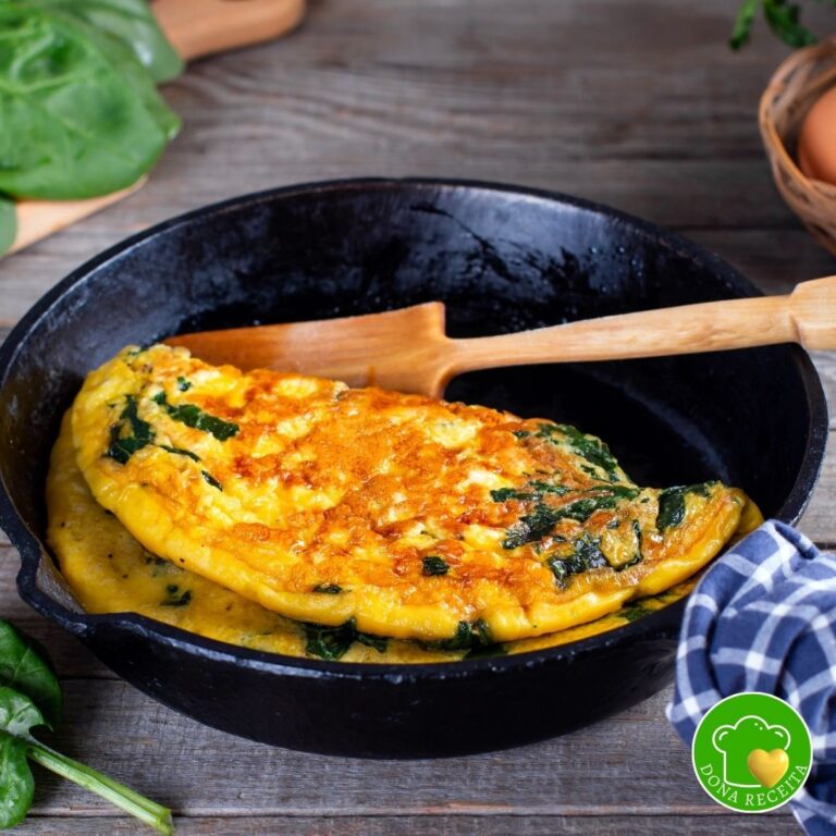 Omelete de Espinafre e Queijo – Receita Saudável e Rápida.