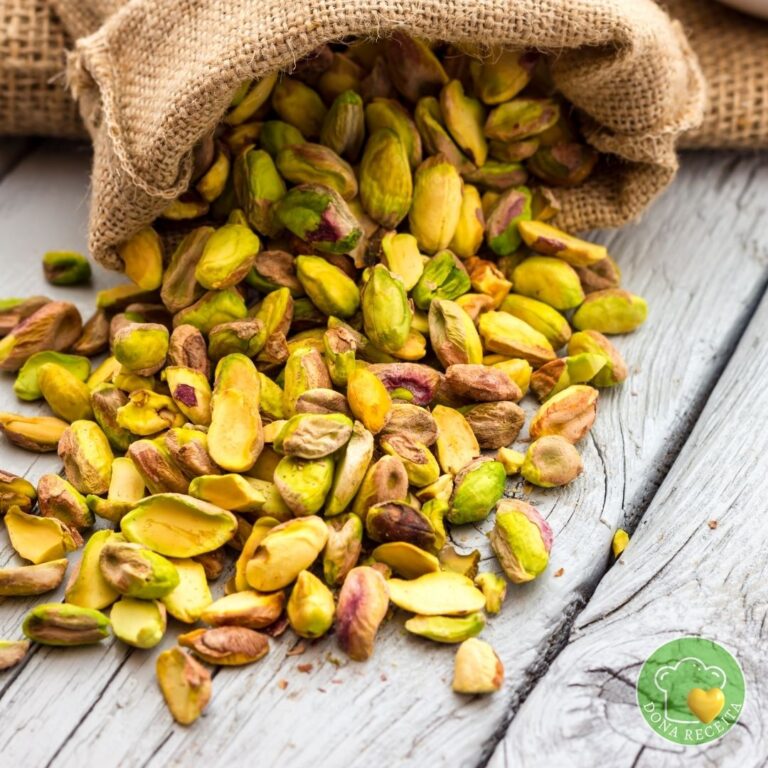 Pistache: o que é, benefícios e como comer (com receitas)
